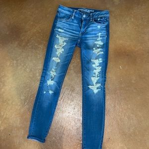 American Eagle Ripped Skinny Jeans!